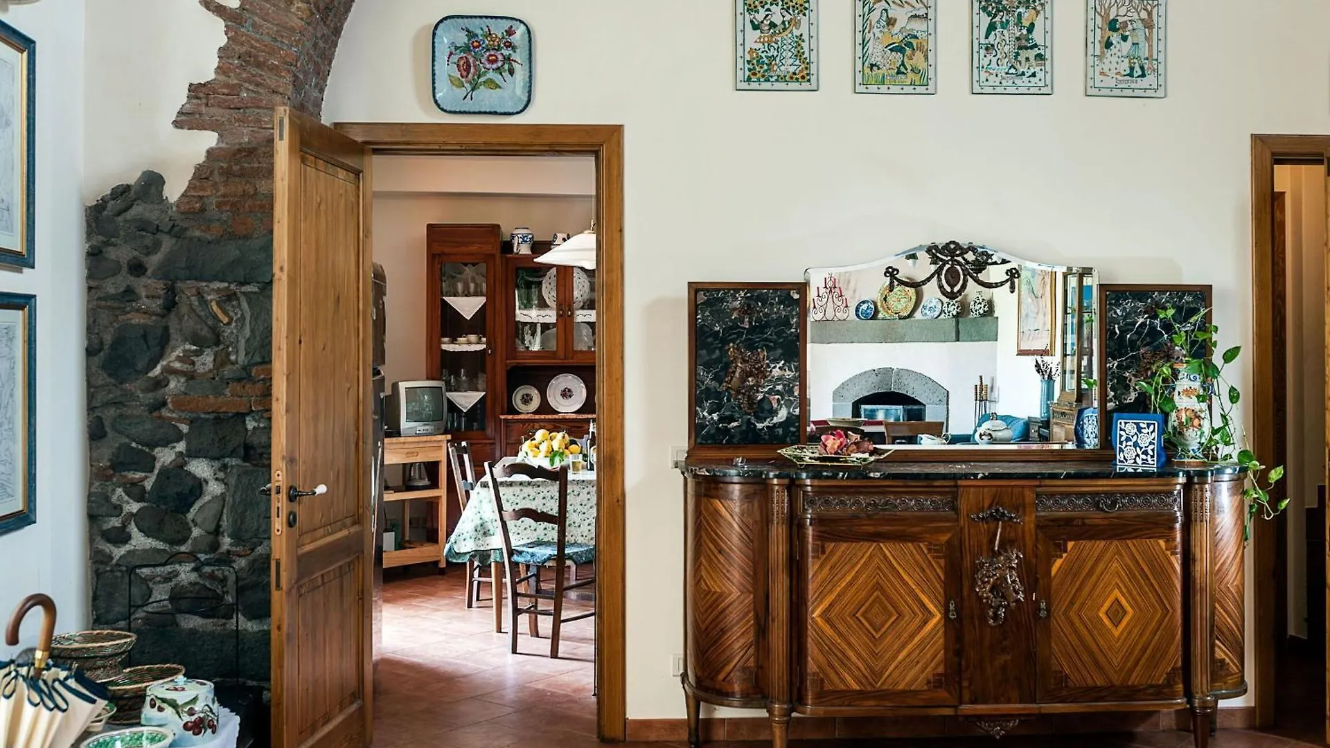 Villa Due Leoni Giarre 0*,  Italien