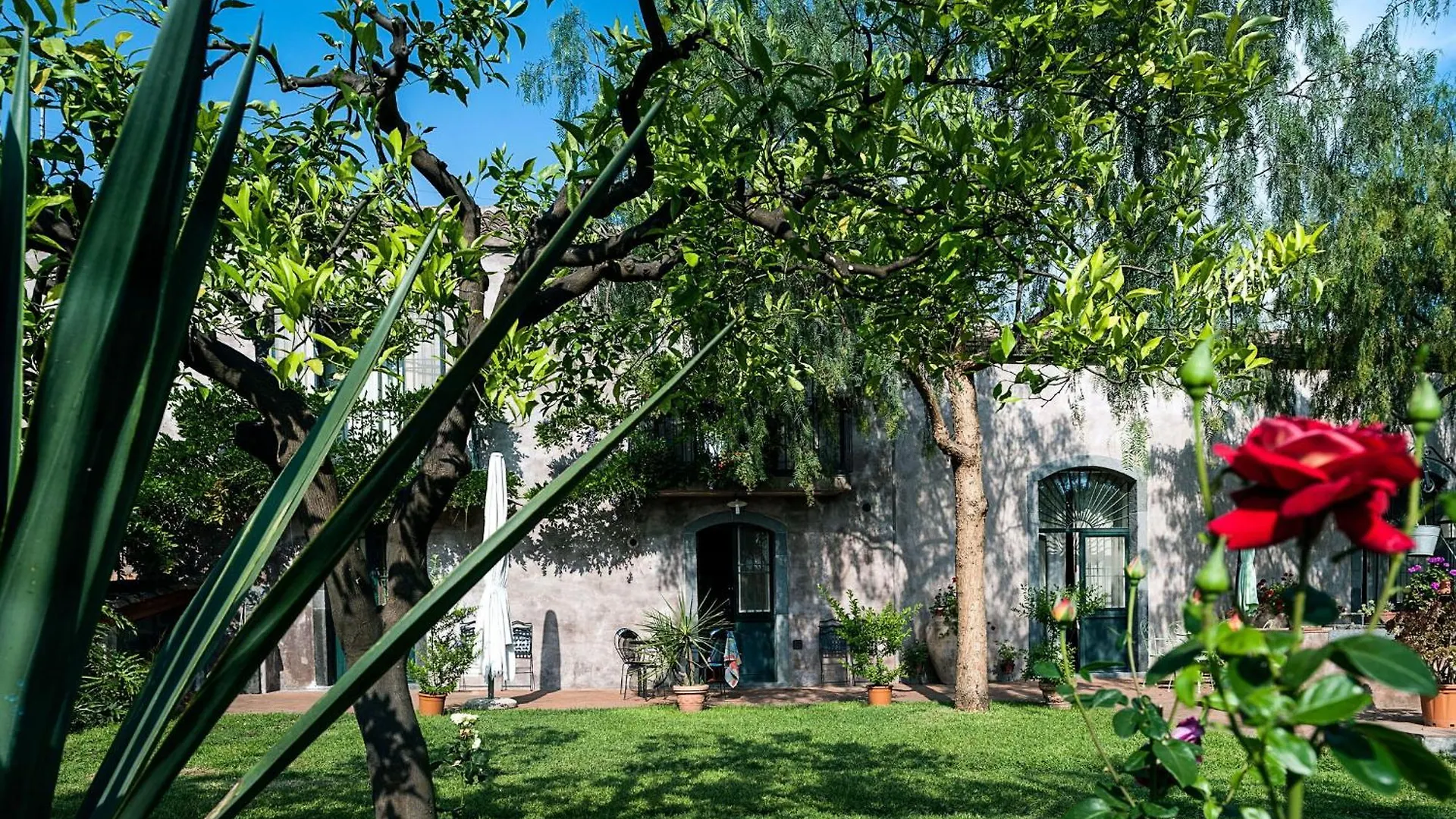 Villa Due Leoni Giarre 0*,